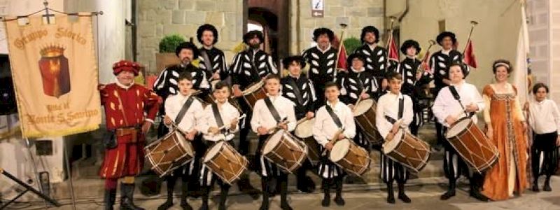 UN' ESIBIZIONE DI RINGRAZIAMENTO PER TE