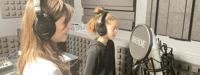 Assisti alle registrazioni in sala Akustika!