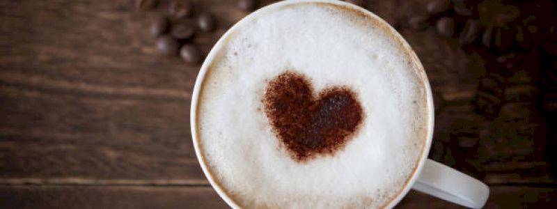 UN CAFFE' CON NOI