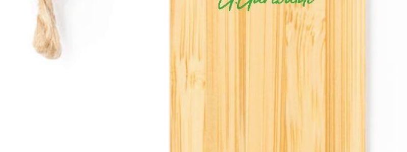 Segnalibro in legno con logo della scuola