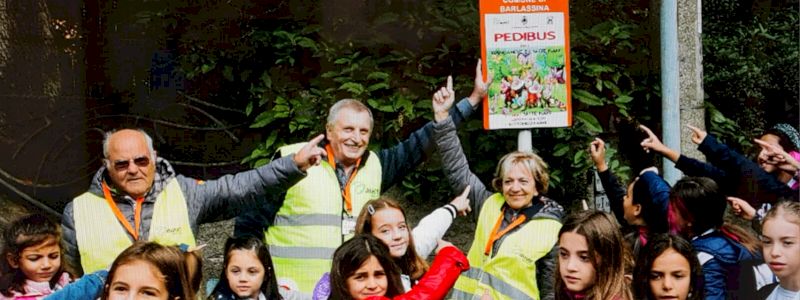 I BIMBI DEL PEDIBUS RINGRAZIANO