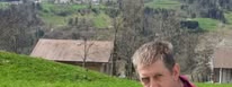 Caro amico ti scrivo