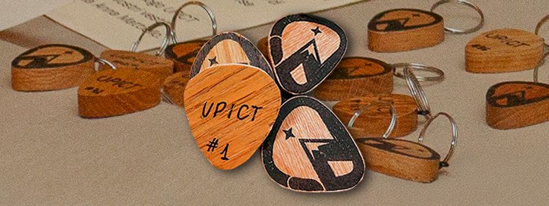 Portachiavi in legno UPICT